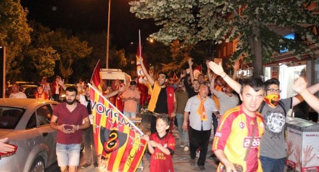 Galatasaray’ın Şampiyonluğu Edirne’de Coşkuyla Kutlandı