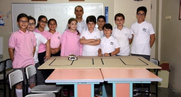 Gazi Ortaokulu Tubitak Bilim Fuarına Hazırlanıyor