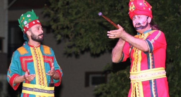 Gaziemir’de Geleneksel Eğlence