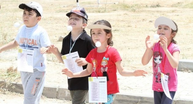 Gaziemir’de Sokakları Şenlendiren Etkinlik