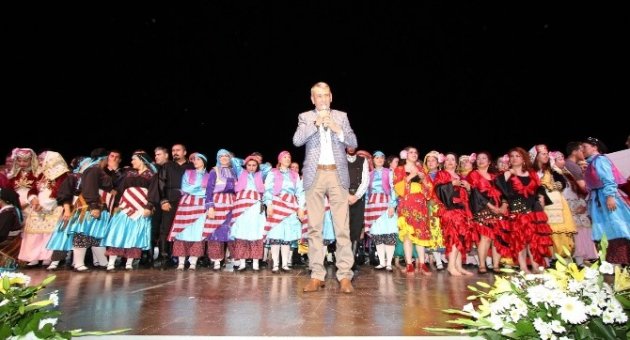Gaziemir’de Şölen Tadında Sezon Finali
