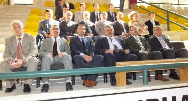 Geleneksel Çocuk Oyunları Şenliği Başladı