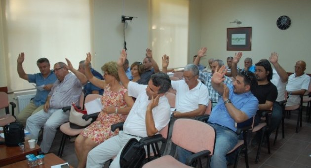 Gelibolu Belediye Meclisinde Tatil Bitti