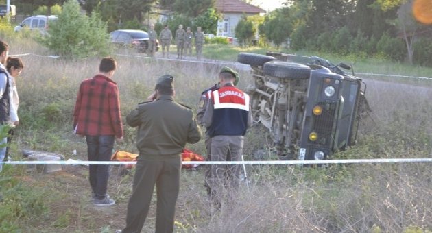 Gelibolu’da Askeri Araç Kaza Yaptı: 1 Şehit, 3 Yaralı
