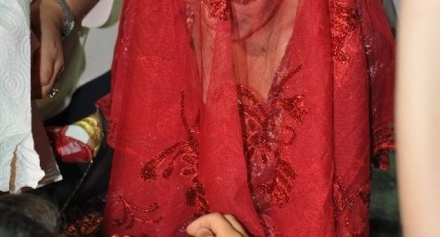 Gelin Damattan Örnek Davranış