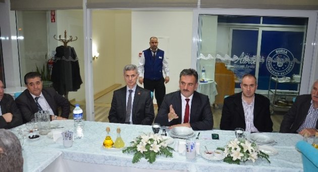 Gemlik’in Sağlam Zemine Taşınması İçin Toplanan İmzalar Ankara’ya Götürüldü