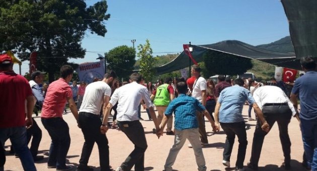 Gemlik’te Renkli Şenlik