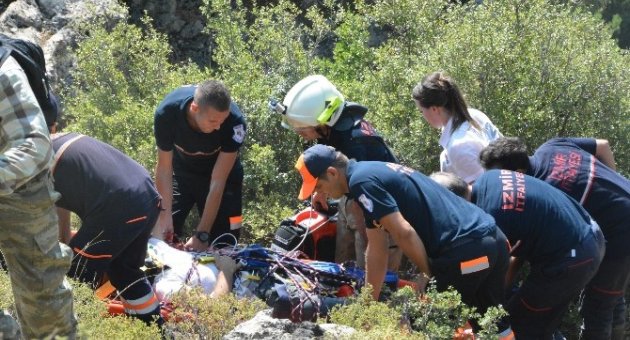 Genç Adam İki Gündür Kurtarılmayı Bekliyordu