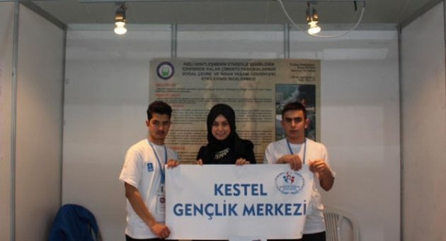Genç Beyinler Projelerini Sergiledi
