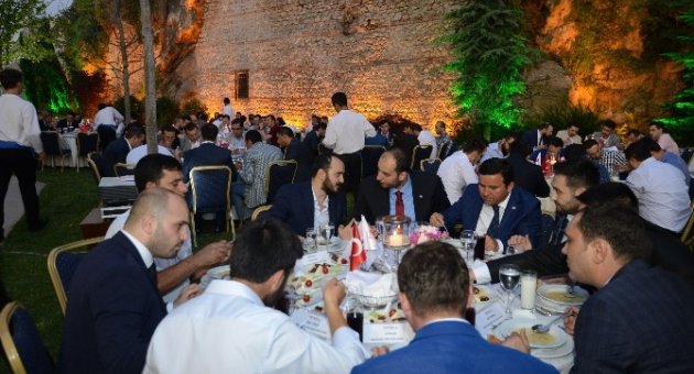 Genç Girişimciler Btso’nun İftar Programında Buluştu