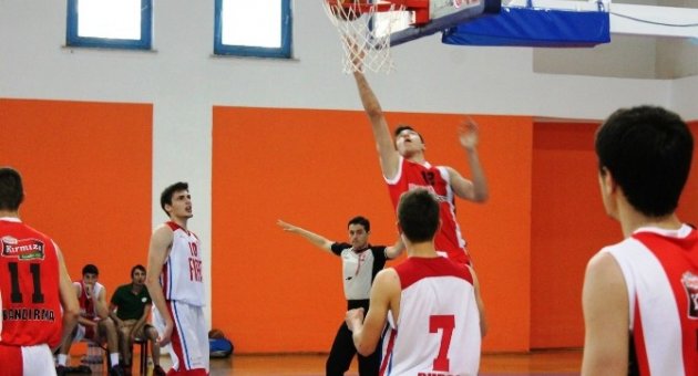 Gençler Basketbol Şampiyonasında Çeyrek Final Sona Erdi