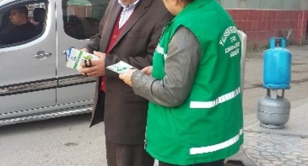 Geri Dönüşüm Kapı Kapı Anlatılıyor