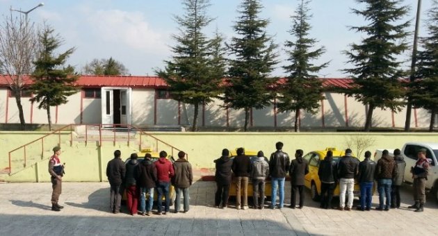 Göçmen Taksi Yollarda