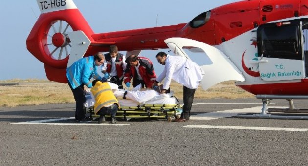 Gökçeada’dan Helikopter Ambulansla Acil Hasta Nakli