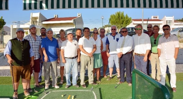 Golf Tutkunları, İzmir Golf Kulübü’nde Buluştu