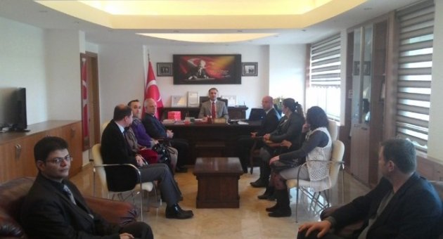 Gömeç’te Kaymakam Yavuz Başarılı Öğrencileri Ödüllendirdi