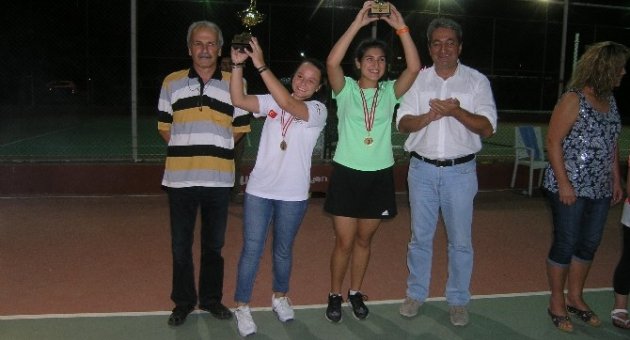 Gönen’deki Tenis Turnuvası Sona Erdi