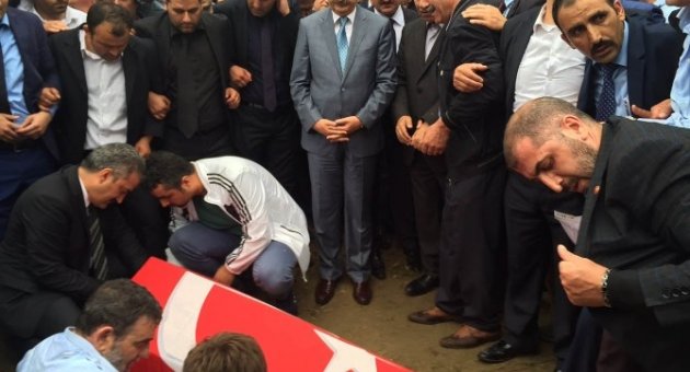 Gürsulular Başkan Yıldız’ı Gözyaşlarıyla Uğurladı