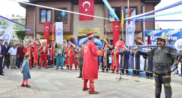 Hacivat’a Çok Amaçlı Mahalle Konağı