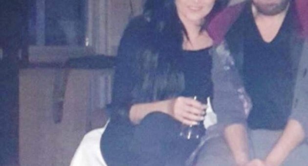 Halil Sezai İle Fotoğraf Çektiren Genç Kız Konuştu