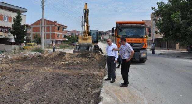 Hamzabey Caddesi Asfaltlanıyor