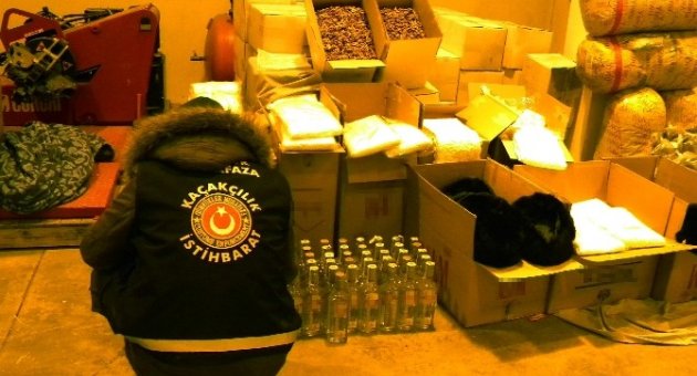 Hamzabeyli’de 1 Ton 77 Kilo Kaçak Ceviz Ele Geçirildi
