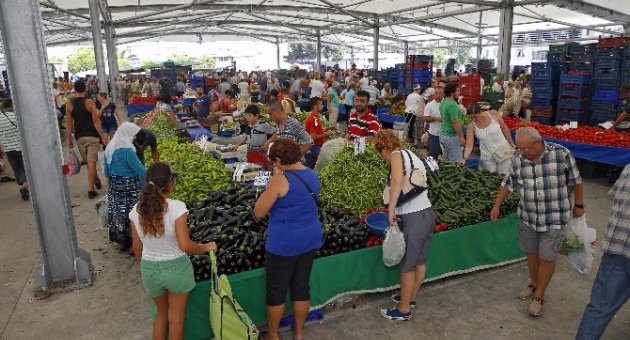 Hatay Kapalı Pazar Yeri Esnaf Ve Vatandaşların Yüzünü Güldürdü
