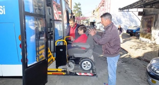 Havran Belediyesinden Engelsiz Ulaşım