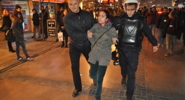 Hdp İzmir Eş Başkanları Gözaltına Alındı