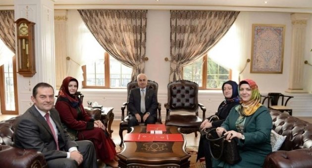 ’her Aile Bir Okuldur Projesi’ Başlıyor