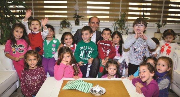 ‘hizmet Masaları’ İle Bürokrasi Çilesine Son