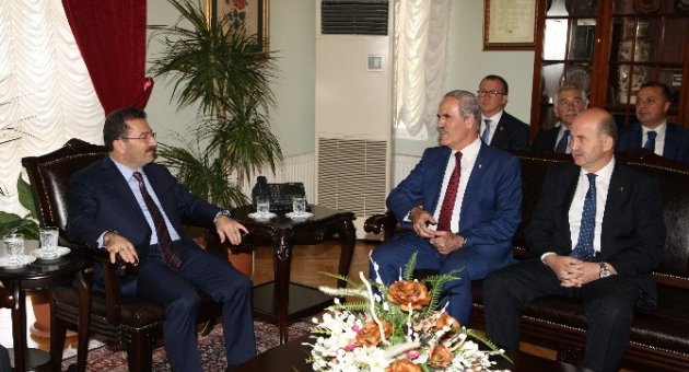 İçişleri Bakanı Altınok Büyükşehir’de