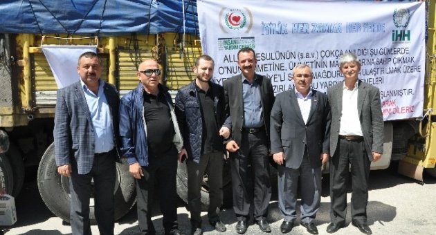 İhh Balıkesir Şubesi’nden Suriye’ye Yardım