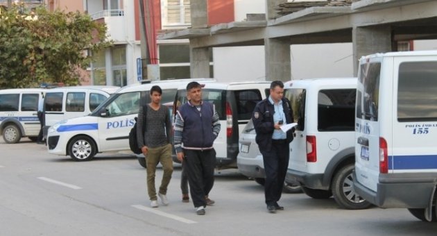 İki Mülteci Gemlik’te Yakalandı