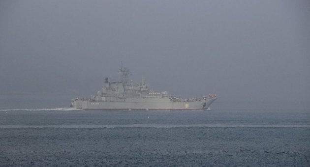 İki Rus Askeri Gemisi Çanakkale Boğazı’ndan Geçti