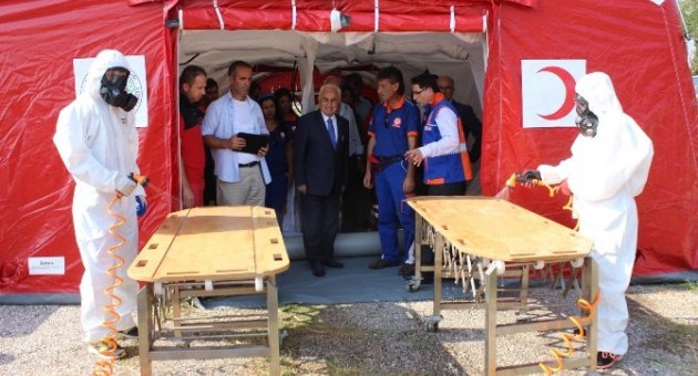 İki Saatte Hastane Kurdular