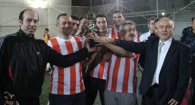 İlçeler Arası Öğretmenler Futbol Turnuvasında Şampiyon, Ergene Oldu
