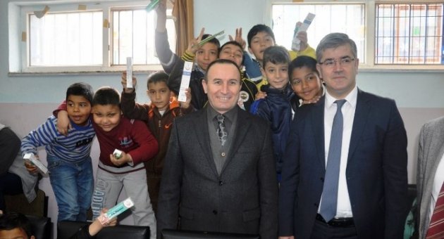 İlk Ders Ağız Ve Diş Sağlığı