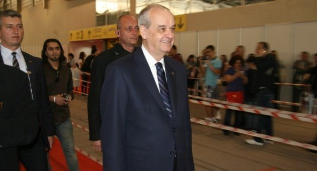 İlker Başbuğ: “ilk Adımı Ermenistan Atsın”