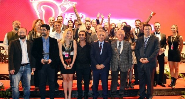 İlker Çatak’ın ’sadakat’ Filmi En İyi Yerli Film Seçildi