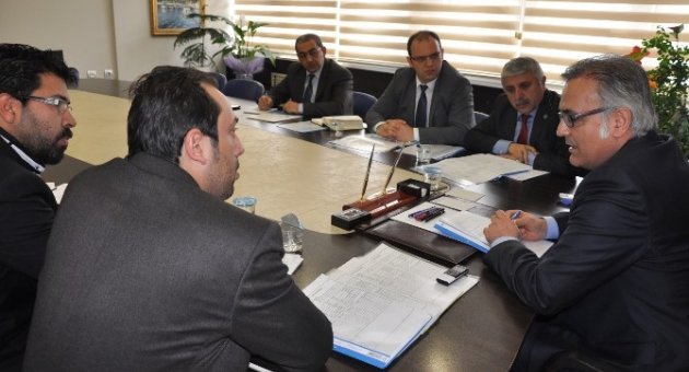 İnegöl’de Roman Çalıştayı