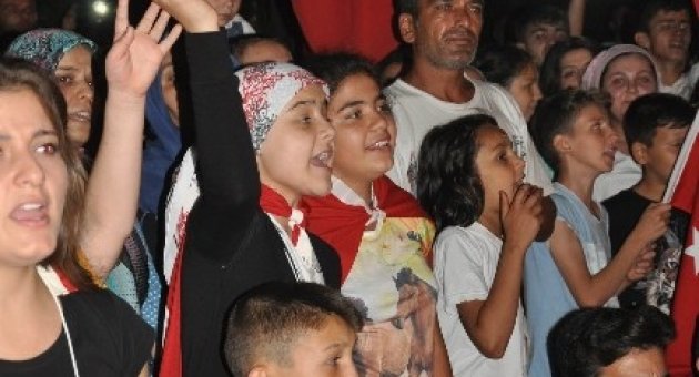 İnegöllüler Teröre Karşı Omuz Omuza
