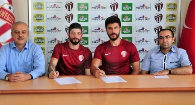 İnegölspor’da Çifte İmza