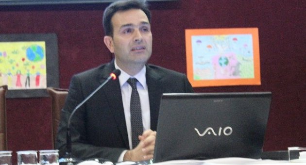 İnsan Hakları Konferansında Çalışma Hayatındaki Sıkıntılar Anlatıldı