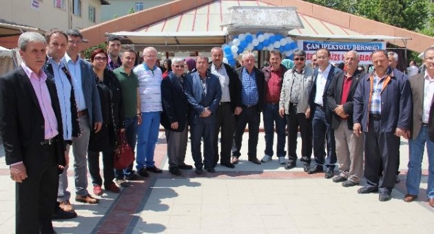 İpek Yolu Eğitim Kültür Ve Sanat Derneğinden Kermes