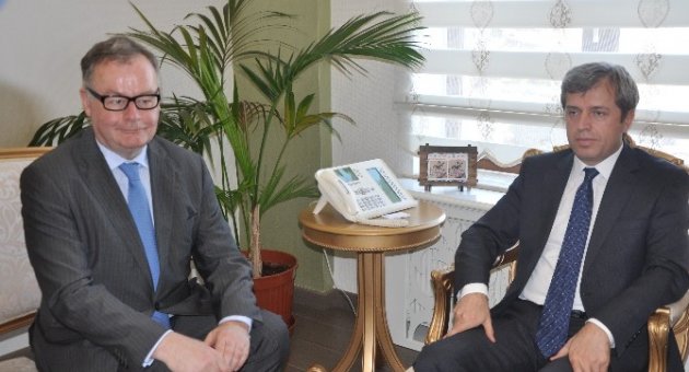 İrlanda Büyük Elçisi Ward Çanakkale’de