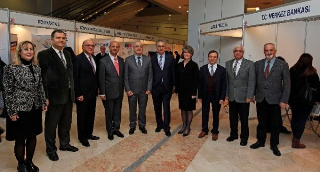İş Dünyası Ve Öğrencileri Kariyer Buluşmasında Bir Araya Geldi