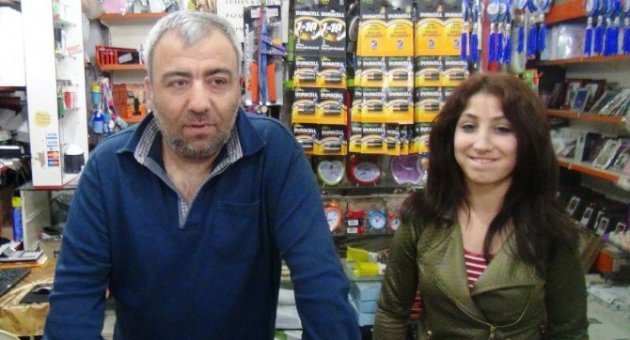 İşe Alınmayınca Kasadaki Telefonu Çaldı