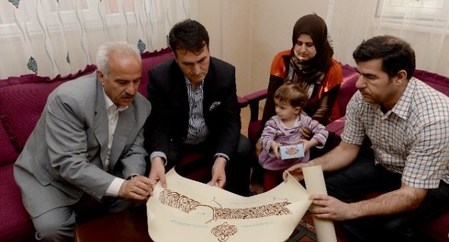 Işid’den Kaçan Aileye Osmangazi’den Destek