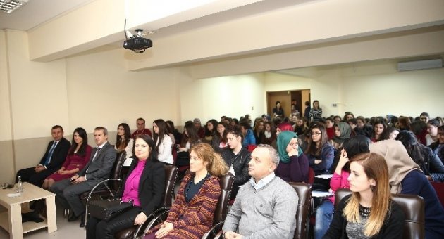 İşkur, Üniversite Öğrencileri İle Buluştu